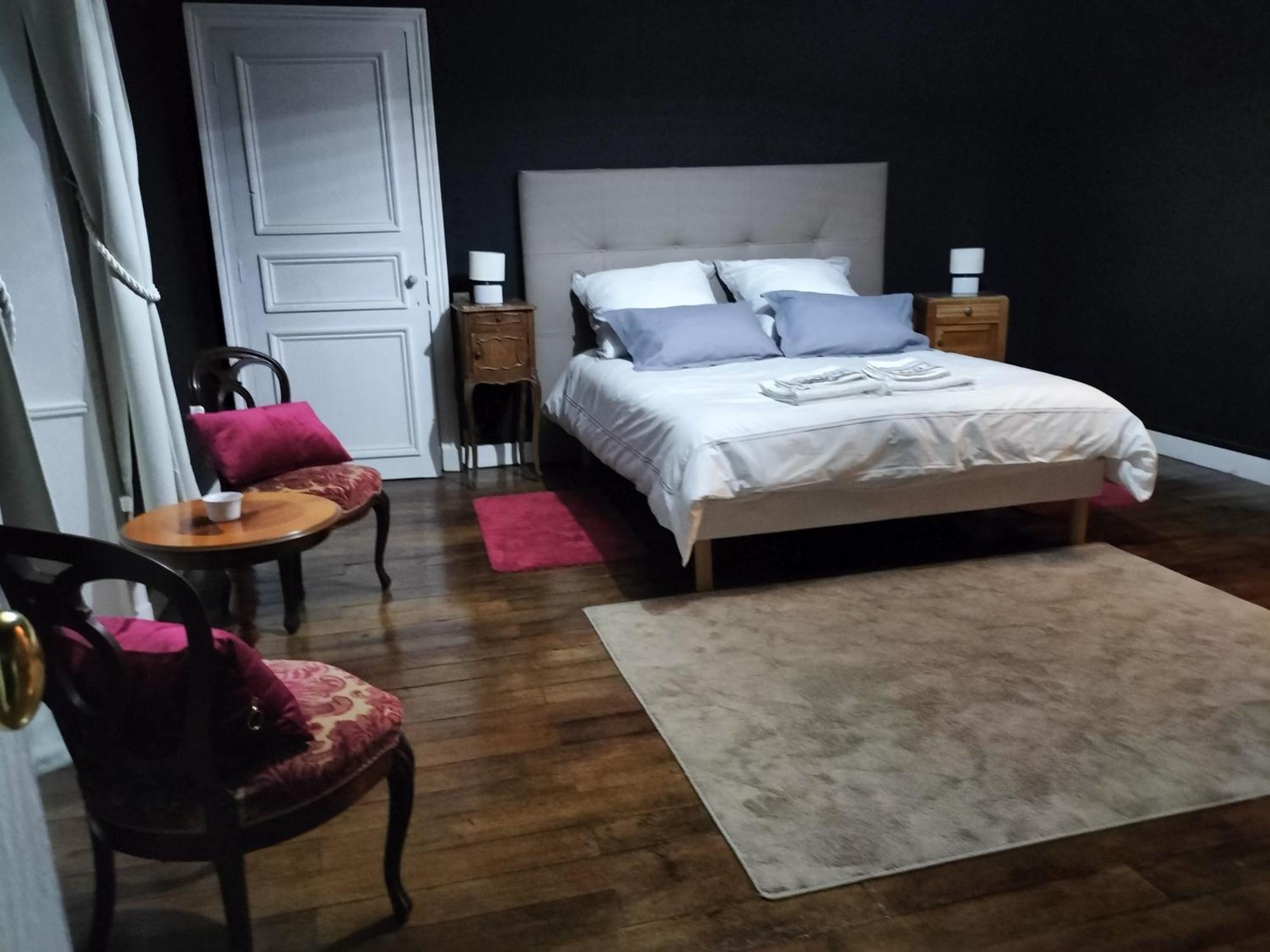 Chateau Le Puybelliard Bed and Breakfast Chantonnay Exterior foto
